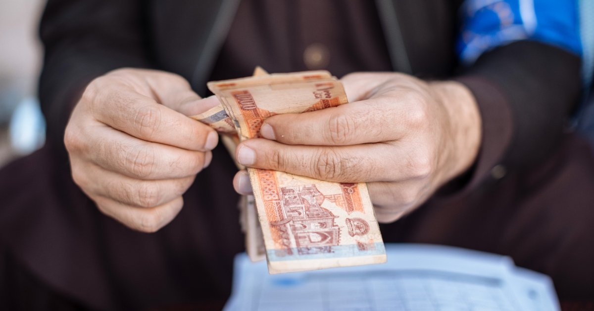 UNmigration's tweet card. Berlin – The number of migrants in the labour force worldwide has tripled in the past decade, and the remittances they send home to lower- and middle-income countries outpaces foreign aid, a new...