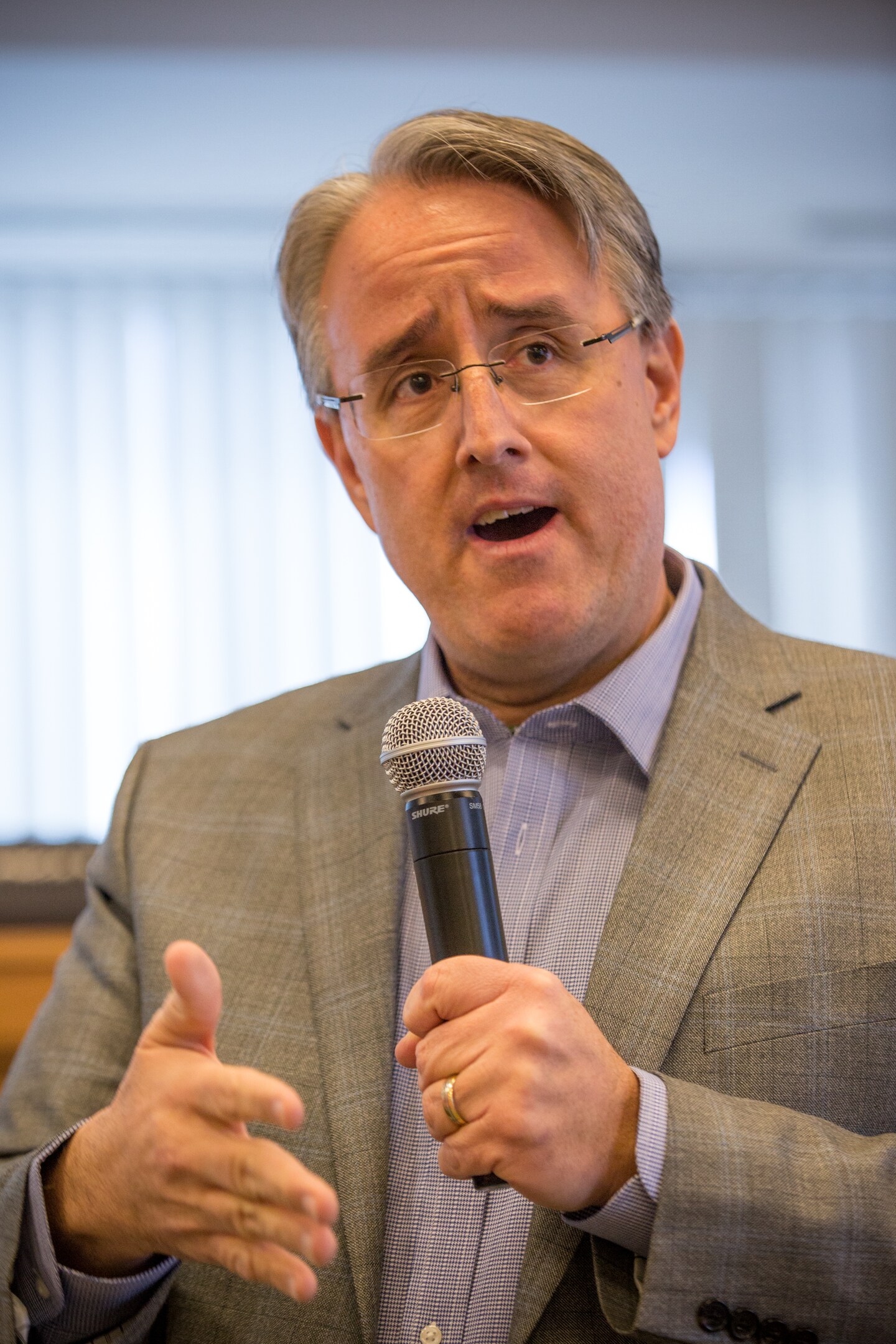 washingtonpost's tweet card. Bill becomes law without Gov. Larry Hogan’s signature.