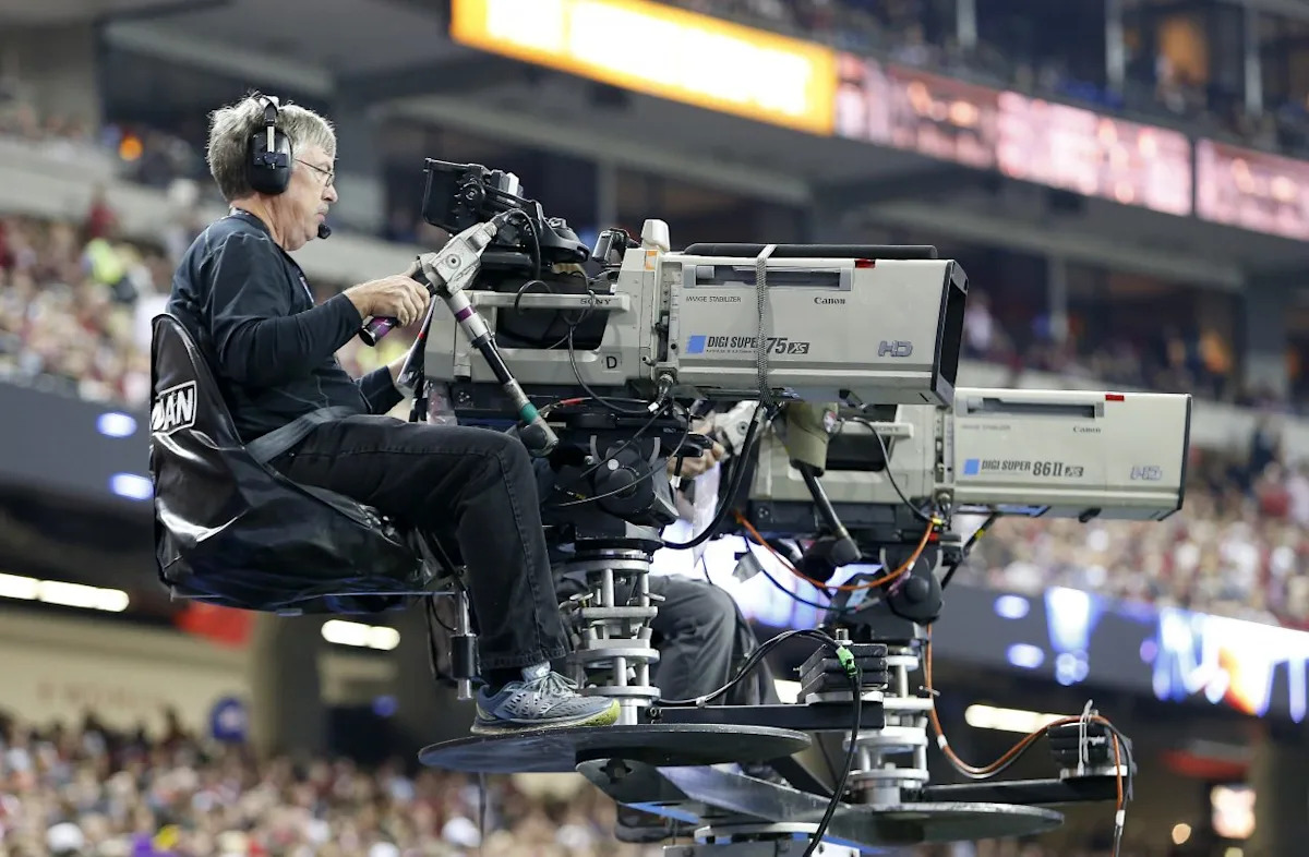 ItsAUThingBlog's tweet card. Disney’s ESPN has finalized a deal to buy the rights to college football’s most-watched television package for $300 million per season—at least five times the $55 million per year fee that current...