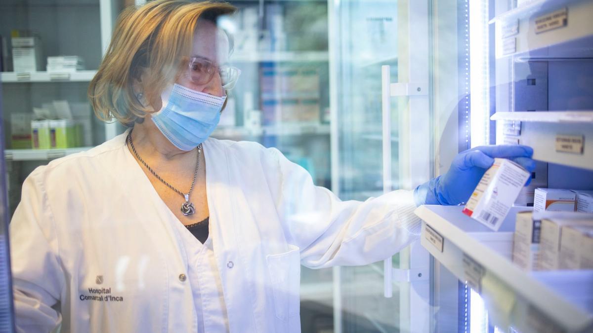 diariomallorca's tweet card. El acuerdo del Servei de Salut , que se aprobará el lunes en el Consell de Govern, se refiere solo a medicamentos exclusivos, no genéricos, de un total de 116 laboratorios y tendrá una vigencia de un...