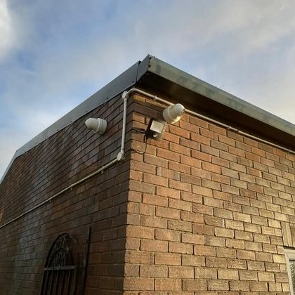 Tweet card summary image