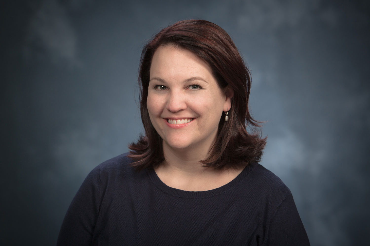 UWBothell's tweet card. After serving as a science ambassador fellow, Dr. Stefanie Iverson Cabral introduces a traumatic brain injury case study to her students. 