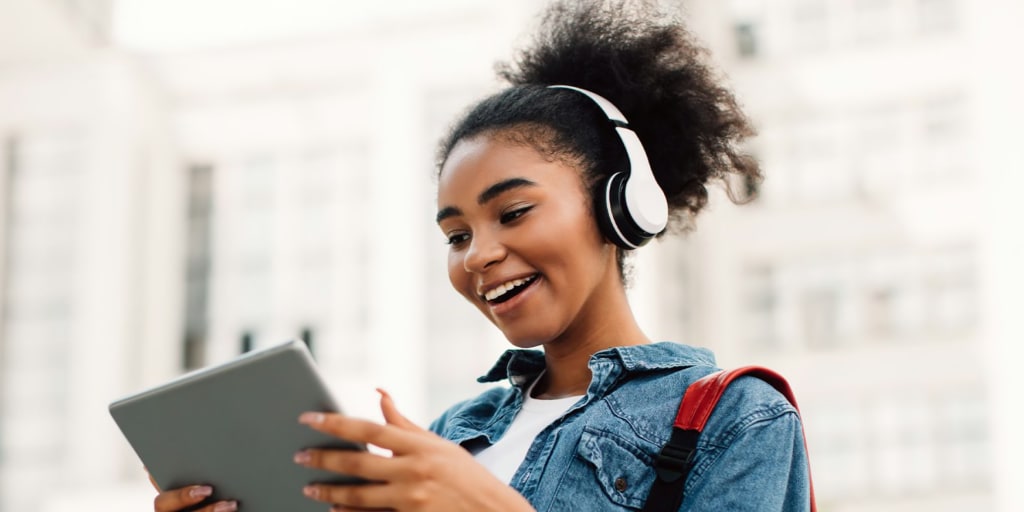 TechOneSoftware's tweet card. Add these tech gifts to your shopping list!