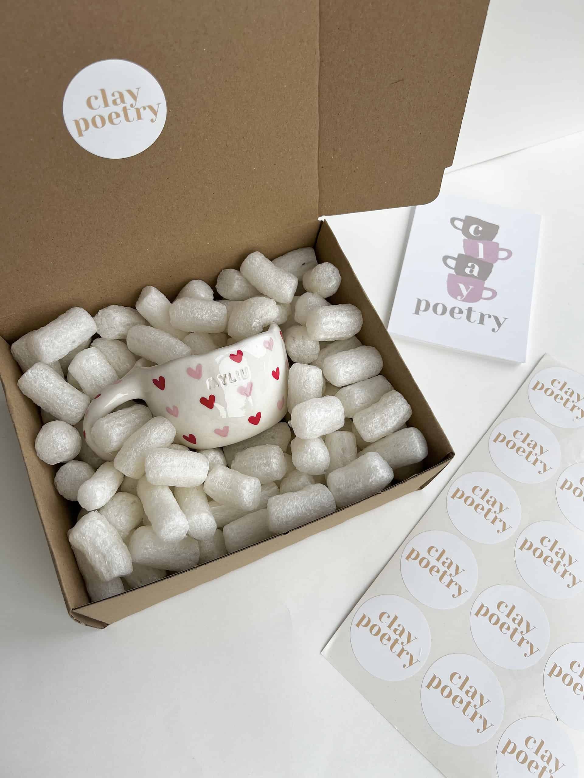 TipsForMobile's tweet card. Šiais laikais nustebinti žmones darosi vis sunkiau. Regis, visi turime tai, ko reikia. Būtent dėl šios priežasties lietuviška keramika padės nustebinti jums artimą žmogų.