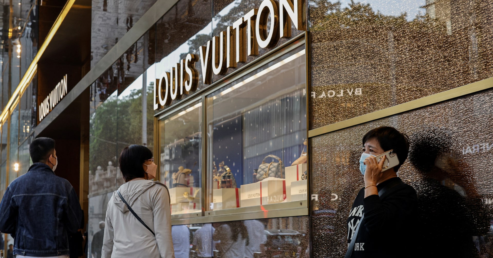citsus's tweet card. Hong Kong's privacy watchdog said on Monday it was investigating a data leak affecting about 419,000 customers at Louis Vuitton, as the brand grapples with a series of breaches in several countries.