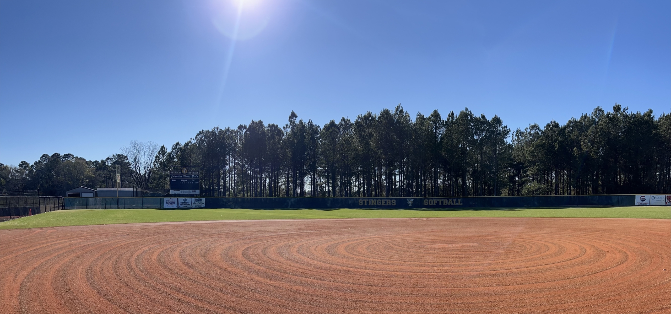 Madison_K_Ragan's tweet card. Join us for the Florence-Darlington Technical College Softball Prospect Camp on August 16th! This camp is designed for high school athletes in 9th to 12th grade who are looking to...