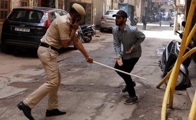 ShashiTharoor's tweet card. E-commerce companies delivering essentials like groceries, medicines and food are facing attacks and harassment from law enforcement officials and security guards, leading to severe inconvenience in...