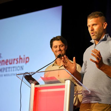 Tweet card summary image