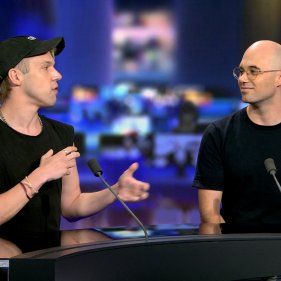 Tweet card summary image