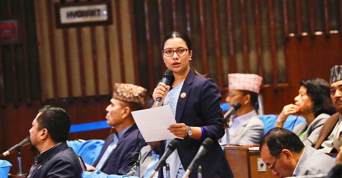 Sidhakura_'s tweet card. राष्ट्रिय स्वतन्त्र पार्टीले प्रधानमन्त्री केपी शर्मा ओलीसँगै स्पेन गएका नेपालीमध्ये केही नफर्किएको भन्ने समाचारमाथि आफूहरुको ध्यानाकर्षण भएको बताएको छ । मंगलबार प्रतिनिधिसभामा बोल्दै रास्वपा सांसद...