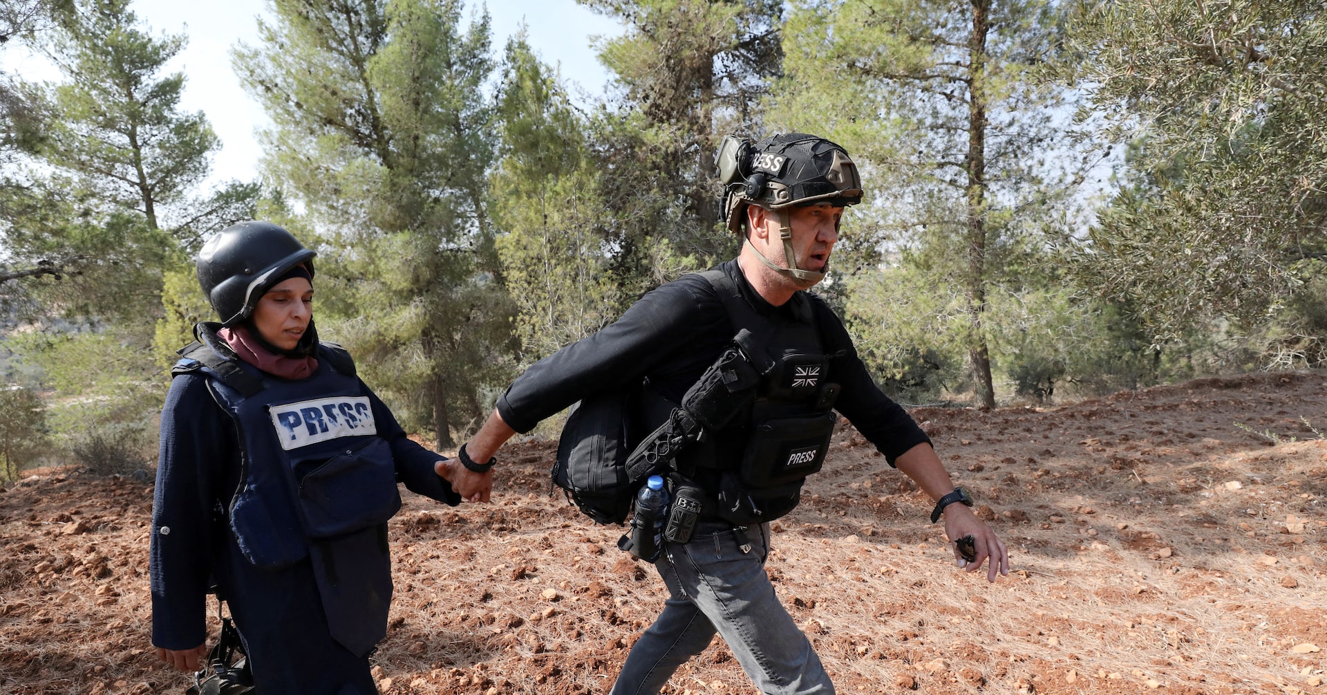timourazhari's tweet card. Israeli settlers attacked a group of Palestinian villagers, activists and journalists on Saturday who had gathered during an attempt to harvest olives near a settler outpost in the Israeli-occupied...