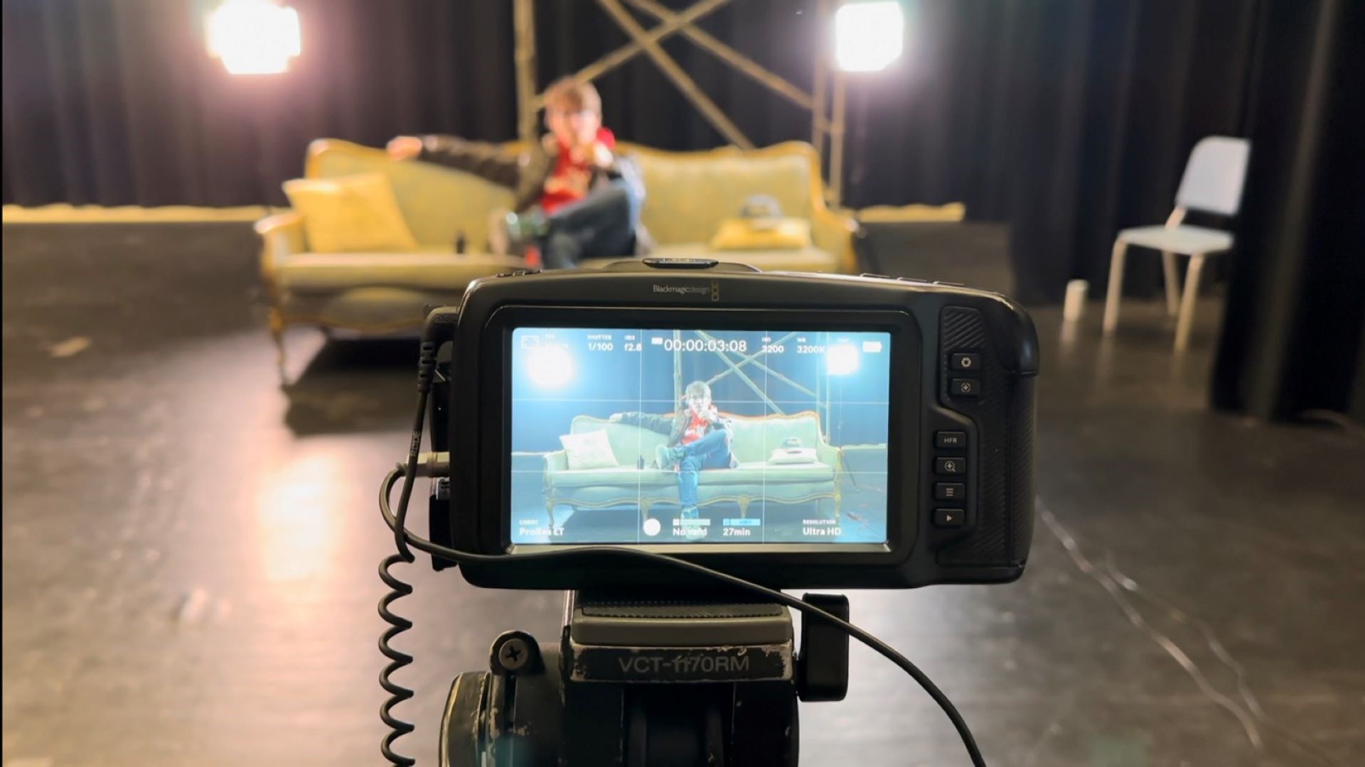 pronews's tweet card. BlackmagicDesignによると、バージニア州北部の青少年のための非営利アート&アスレチック施設「NextUpNoVa」で提供されている、映像撮影、写真撮影、ポッドキャスティング、オーディオ/ビデオ制作の無料クラスで、ATEMMiniProISOライブプロダクションスイッチャー、BlackmagicPocketCinemaCamera4Kデジタルフィルムカメラ、BlackmagicV...