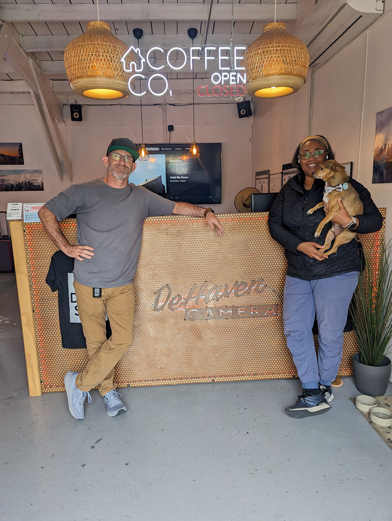 DPaganComm's tweet card. DeHaven Camera Trusts CiNX 5 and CiNX 8 Fluid Heads for Stability and Interchangeable Base LOS ANGELES — DeHaven Camera is a boutique rental house in Los Angeles that offers a broad range of equipm...