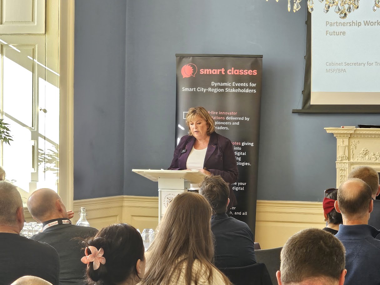 SmartClassesUK's tweet card. Hone your smart strategy! Learn from our latest Smart Class retrospectives, insightful expert views, industry leading research, case studies and more.