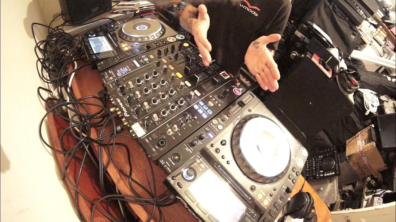 ellaskins's tweet card. SIMPLE DJ TIP ON THE ECHO EFFECT