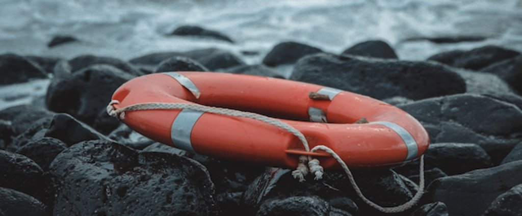 lnob2020's tweet card. Menschen in Seenot müssen gerettet werden. Das ist eine rechtliche und humanitäre Pflicht. Doch ein Gesetzentwurf des Bundesinnenministeriums stellt diesen Grundsatz nun in Frage, denn künftig soll...