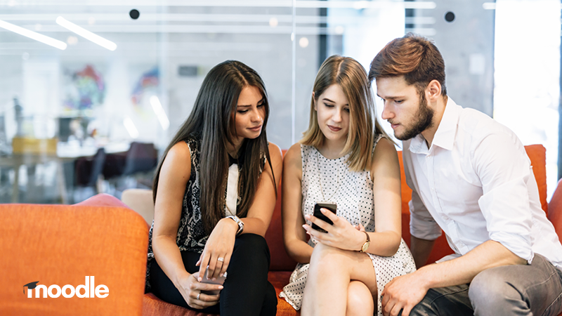 edunao's tweet card. A mobile-learning strategy gives your team flexibility, self-direction and meaningful learning experiences. Futureproof your workforce with mobile learning.