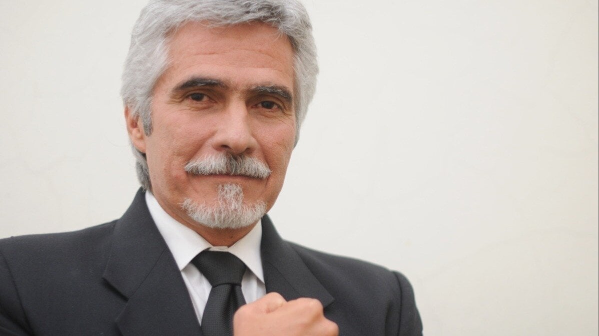 HugoCabreraPaz's tweet card. Cancelar la Fundación Contra el Terrorismo por Socavar la Democracia