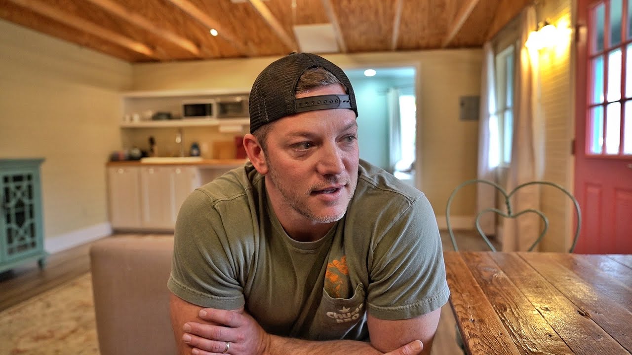 Shadzey1's tweet card. I'm Quitting YouTube... I'm Selling the Ranch