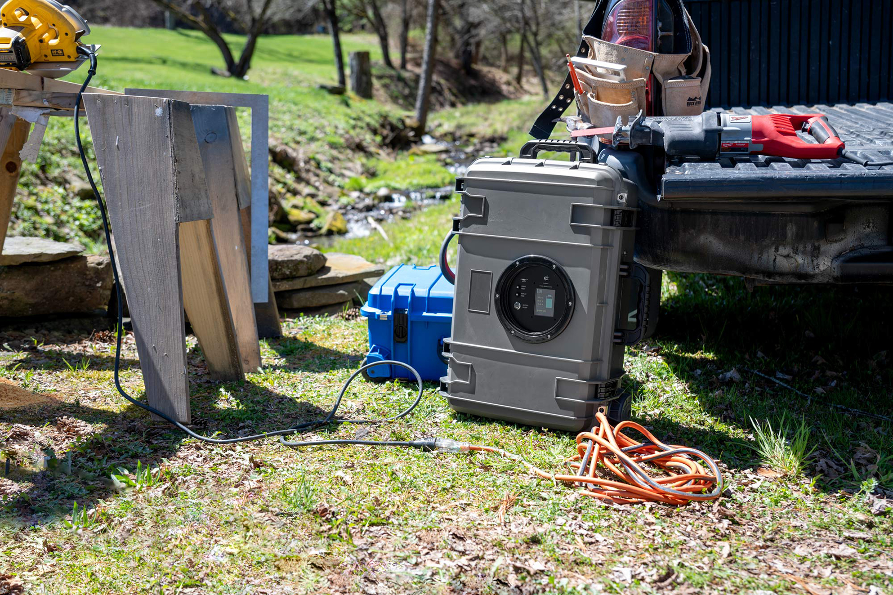 DPaganComm's tweet card. Construction Company Uses Schima CMP 2500 Battery System for Long-lasting, Portable Power ALBANY, NY   ̶ Schima, an energy solutions company and supplier of complex battery power that is part of the...