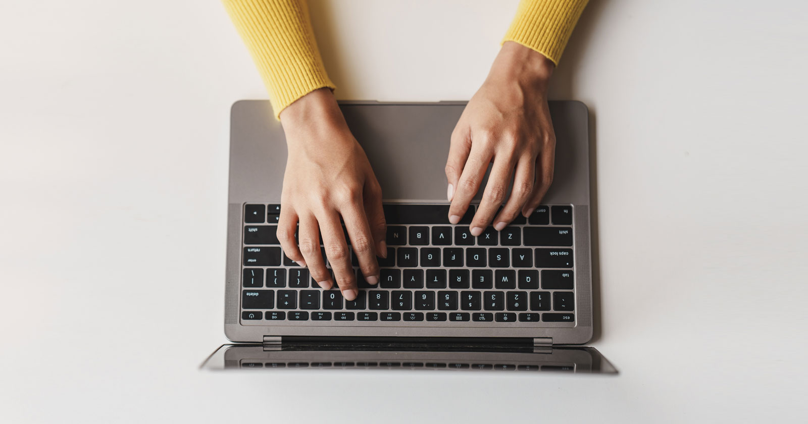 OpaceWeb's tweet card. Just when it seems the browser wars are over, OpenAI and Perplexity announce plans to challenge Google's Chrome.