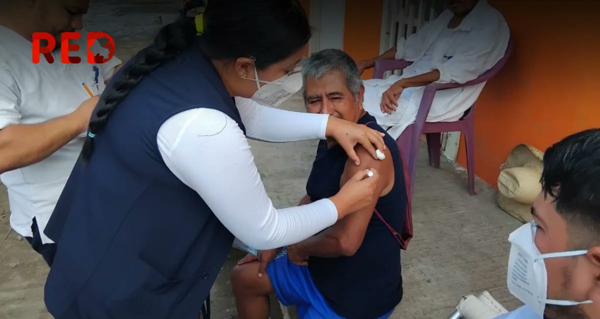 Red1Hidalgo's tweet card. Por instrucciones del gobernador Julio Menchaca Salazar, la Secretaría de Salud de Hidalgo (SSH) intensifica las acciones de atención y prevención sanitaria en las comunidades afectadas por las...