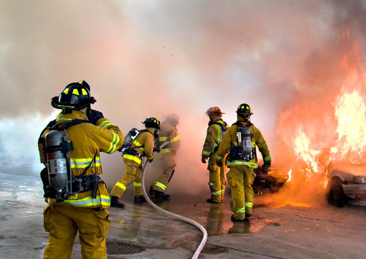 NelioSoft's tweet card. When we update WordPress or we install a new plugin or theme, we can "break" our web. Learn how to solve the most common problems with WordPress.