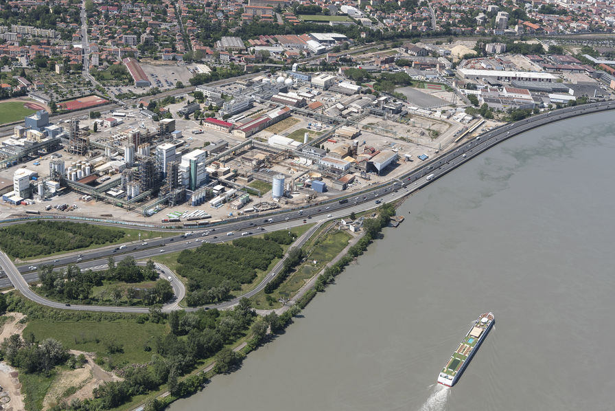 CSavattez's tweet card. L'an dernier, la métropole de Lyon est restée aussi attrayante pour les entreprises qu'en 2016. Elle fait état de plus de 100 implantations...-Éco - social