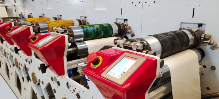 PSATalk's tweet card. While the global industry continues to innovate, add value to labels and grow at fairly high rates that are above GDP growth in most countries