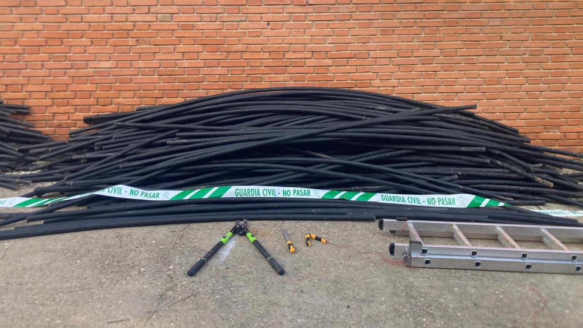 CMM_noticias's tweet card. Se continúan practicando gestiones para determinar la procedencia del cable recuperado.