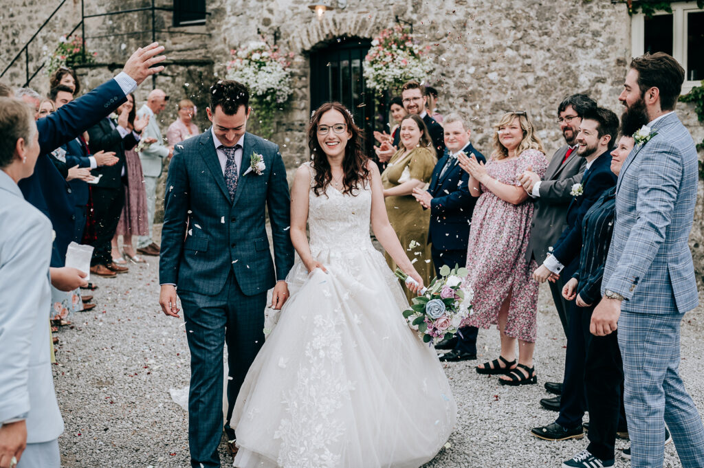 SarahCBlogger's tweet card. Key Things I Learned from Our Wedding [Controversially Honest Hindsight, Lessons Learned] Throughout our wedding planning process (and the days themselves!) Mike and I learned a lot. Some were more...