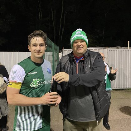 Tweet card summary image