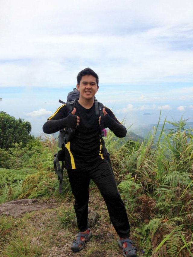 mitsford's tweet card. We’ve  became friends for about 3 years already and I can say we are really good friends and best critique to each other since then. He’s the type of guy that adventure & fun runs i…