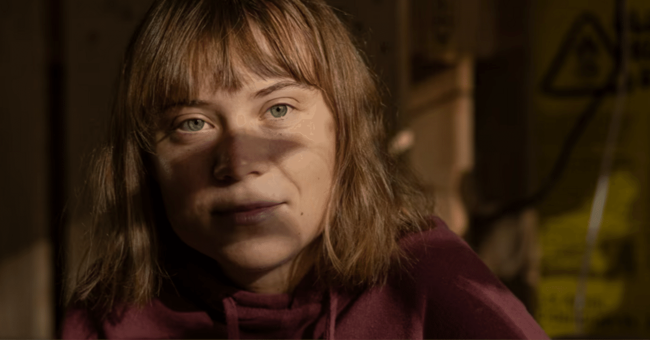 fablab3's tweet card. どうもこんばんは、烏丸百九です。 本日は、スウェーデンのメディア「Aftonbladet」に掲載された、環境活動家グレタ・トゥーンベリさんの、イスラエル刑務所での体験を綴ったインタビューを翻訳して掲載しようと思います。 トゥーンベリさんがイスラエルに捕まった経緯については、下記の記事などをお読みください。 イスラエル、トゥーンベリ氏ら活動家170人を国外追放　拘束中に不当な扱い受けたと主張 -...