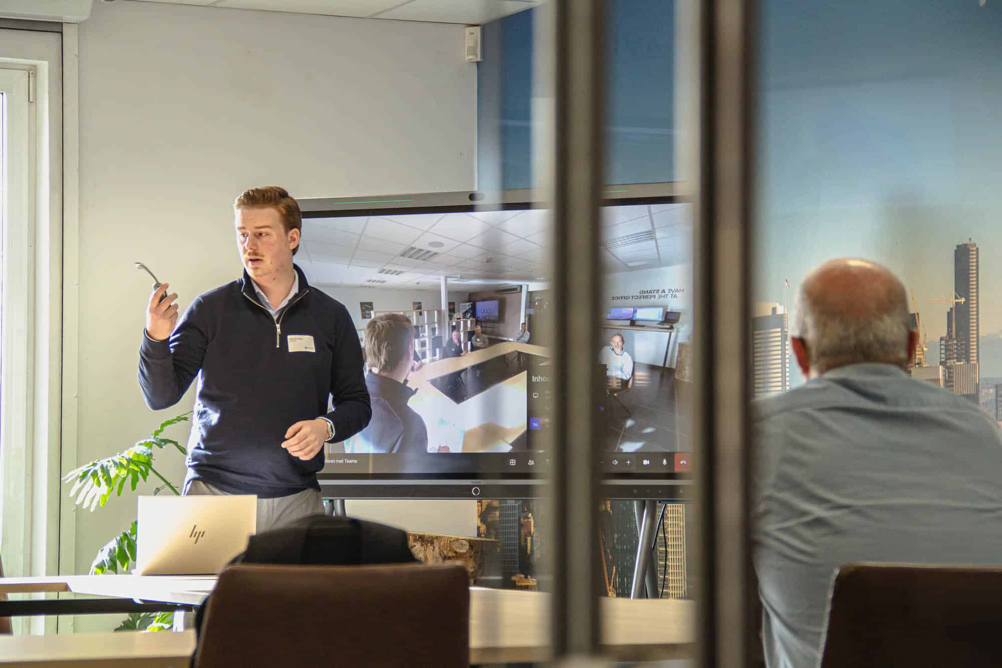 VanRoeybe's tweet card. Laat je onderdompelen in het beste wat hedendaagse technologie te bieden heeft en ontdek hoe je deze tools kan inzetten in jouw organisatie!