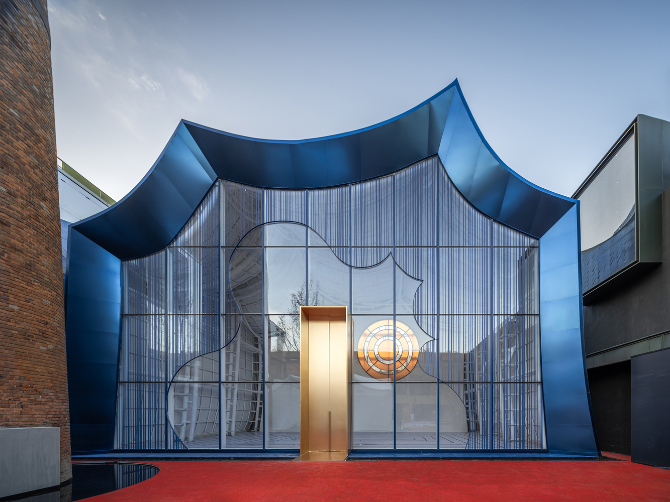 WutopiaLab's tweet card. Vote for Klein Blue Hills and White Cliff / Wutopia Lab