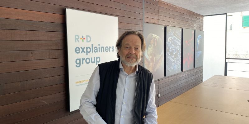 totsantcugat's tweet card. Pedro García Demestres, fundador d'Explainers Group, parla de la comunicació científica i els reptes que aquesta suposa