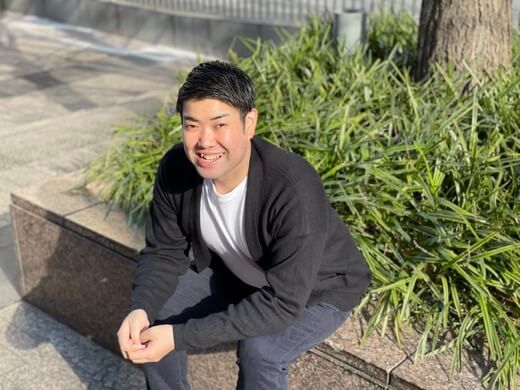 ios_academia's tweet card. 思い立ったら即行動し、なんでもまずはやってみるスタンスの祥平さん。iOSアカデミアでは、基礎から実務に必要な工程を網羅され、個人アプリもリリースされました。今後は物事への取り組み方についての学びも活用しつつ、転職先でご活躍される予定です。