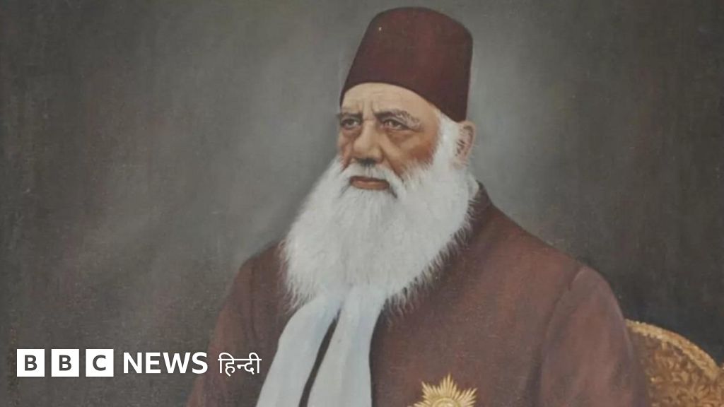 BBCHindi's tweet card. मुसलमानों को अंग्रेज़ी शिक्षा देने की पहल करने की वजह से सर सैयद को इस्लाम विरोधी घोषित किया गया. उनके ख़िलाफ़ फतवा भी जारी किया गया, लेकिन वे अपने लक्ष्य पर टिके रहे.