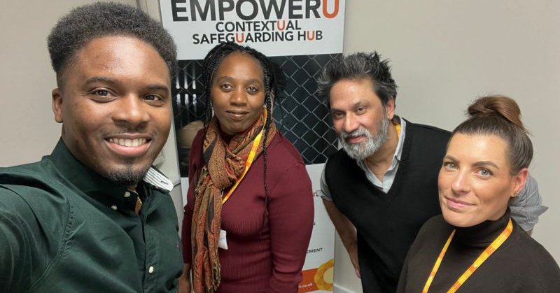 Tweet card summary image