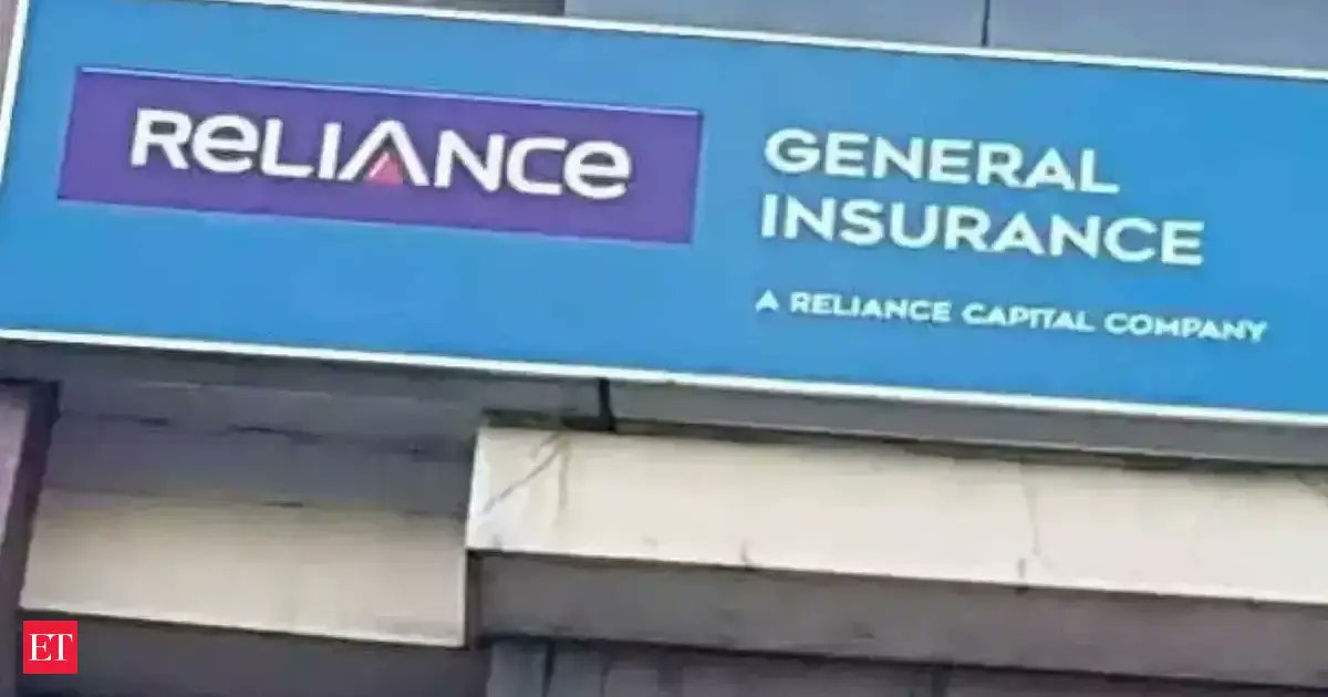 avlesh's tweet card. WebEngage and InfoAxon partner with Reliance General Insurance to enhance customer engagement and offer personalized experiences.