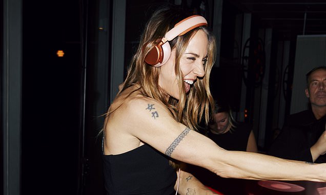 Simo_fm's tweet card. Mel C took to the decks as she celebrated tech giant Bang & Olufsen's 100th anniversary with a star-studded party in Copenhagen.