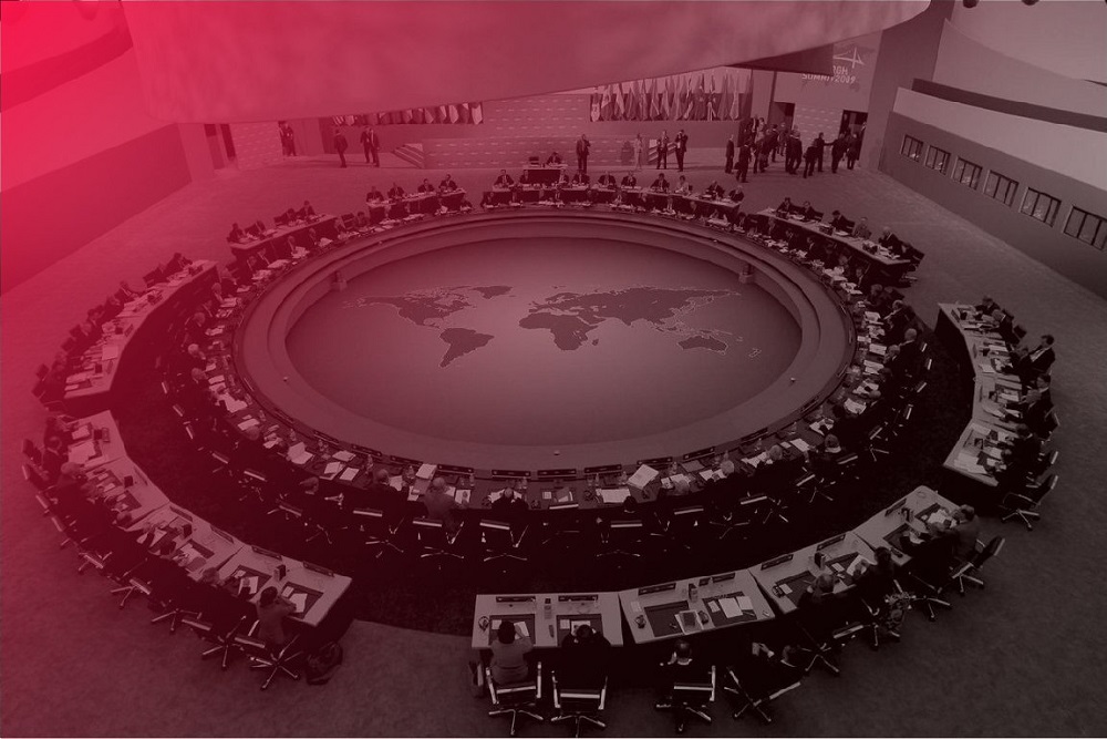 ProgIntl_pt's tweet card. “Baixem a dívida, impulsionem o investimento, e tragam justiça para todos os povos do mundo.”