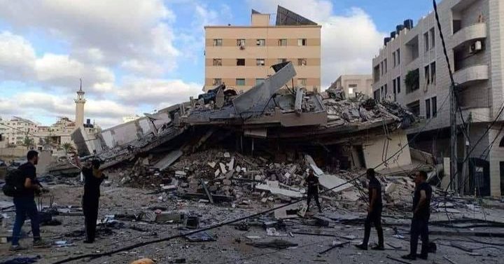 Tweet card summary image