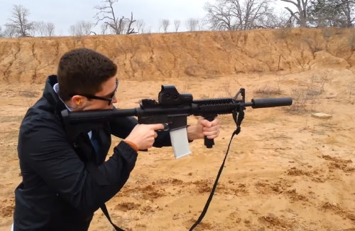 Drawlab3d's tweet card. If you can print in 2D, can you print in 3D? Well, the technology is already here. You can print out 3-dimensional objects based on a working template,