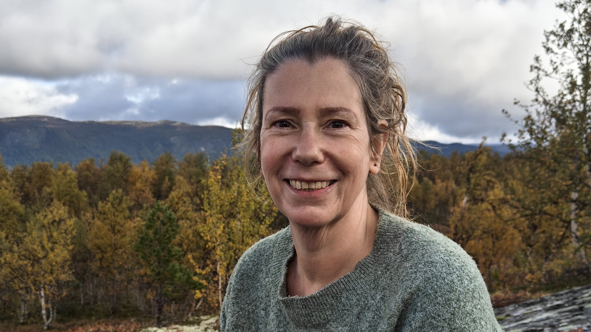 RoosRobbert's tweet card. Bij Coachingsgarage begeleidt Gerda Dik vrouwen die even willen stilstaan, een laag dieper willen kijken of klaar zijn voor verandering. In haar praktijk komen coaching en energetisch werk samen –...