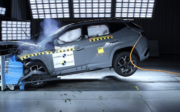 CarBlogBR's tweet card. Hyundai Tucson conquista cinco estrelas no Latin NCAP