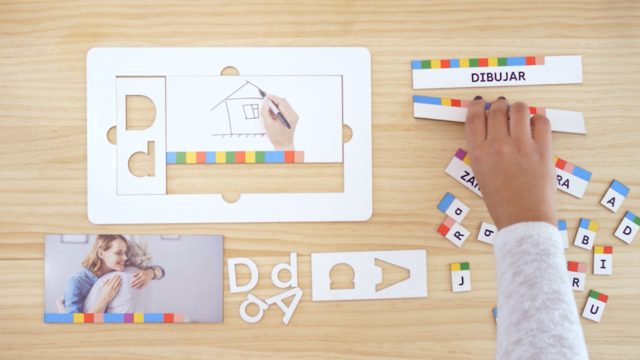 programaciontdt's tweet card. Juego de mesa terapéutico para la rehabilitación del lenguaje y la comunicación.