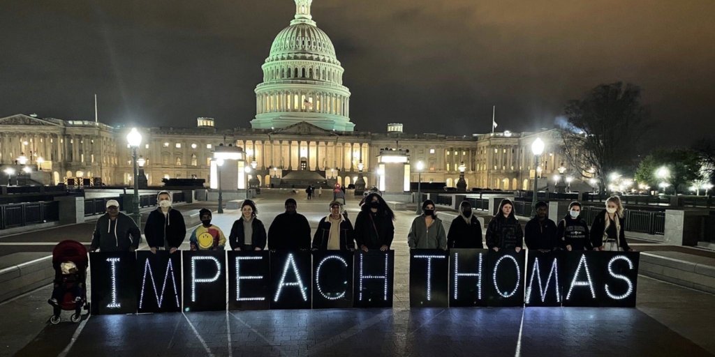 _david_digital_'s tweet card. Damning new reports show that Supreme Court Justice Clarence Thomas has concealed decades of expensive gifts he received from billionaire Republican megadonor Harlan Crow. These new revelations...