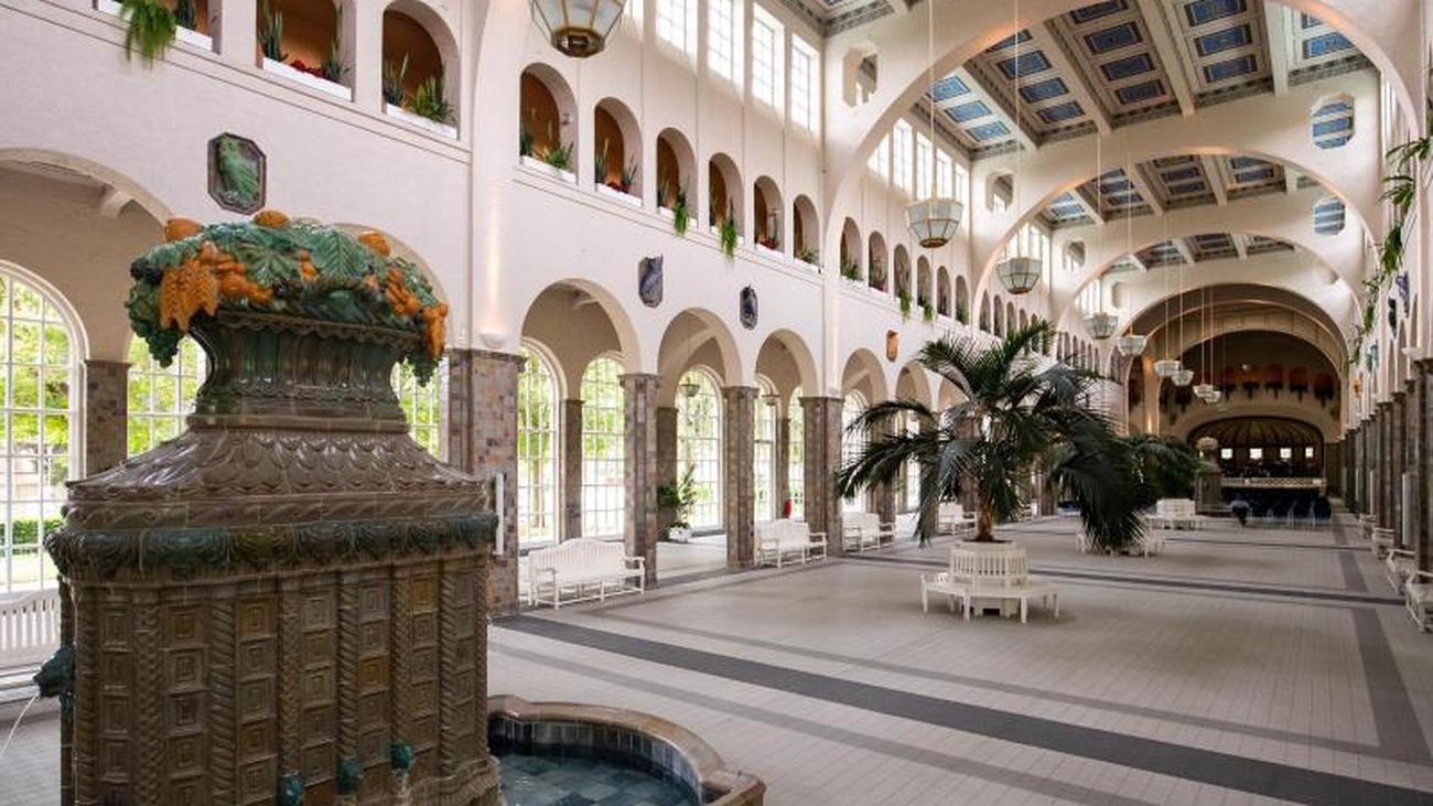 BugMathias's tweet card. Hier finden Sie Informationen zu dem Thema „International“. Lesen Sie jetzt „Welterbe-Stadt Bad Kissingen: Großer Jubel im kleinen Kurort“.